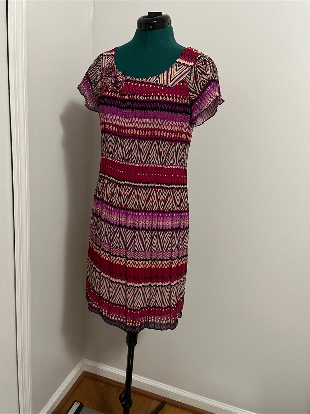 new directions Pink & Magenta Geometric Shift Dress